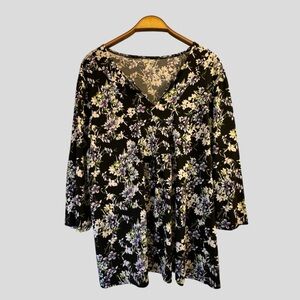 Women’s Blouse Size XL Black Purple Blue Floral 3/4 Length Sleeves